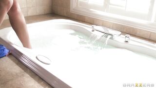 Jayden Jaymes soaping her body in the bathtub