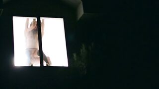 Rachel Roxxx having doggy style sex standing up