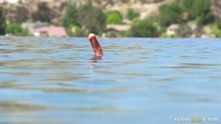 Selena Rose sucking his dick in the pool