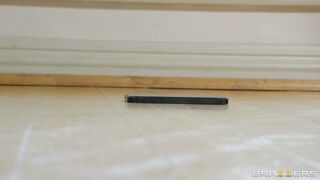 Aaliyah Love sticking her pussy with a dildo