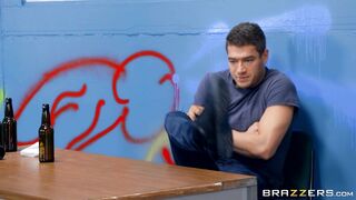 Cali Carter guzzles the cock