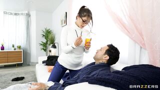 Dr. Tru Kait pay a visit to Small Hands