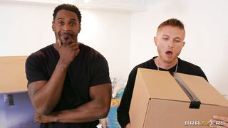 Lulu Chu and Annabel Redd play lesbo games