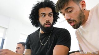 MILF Victoria Lobov gives masterful blowjobs