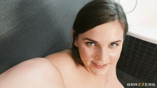 Eric Everhard is banging busty Taylee Wood