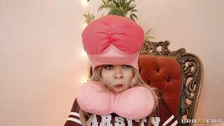 Katie Kush, Kayley Gunner and Van Wylde have the nice time