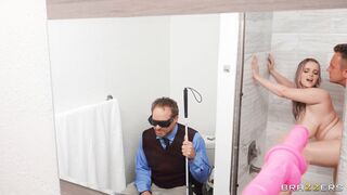 Van Wylde fucks Codi Vore standing in the bathtub