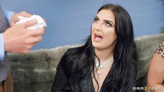 Danny is fingering Roxee Couture's pussy