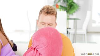 Van Wylde is sneakily fingering Advoree's pussy