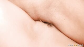 Whitney Wright and Azul Hermosa rub their pussies