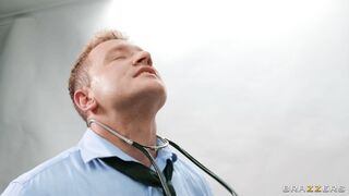 Cherie DeVille, Antonella La Sirena and Van Wylde in 3way