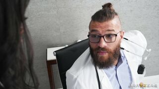 Ana Foxxx gets her clit rubbed with vibrator by Dr. Xander