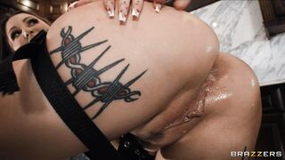 Zac Wild is fucking Bella Blu's ass standing