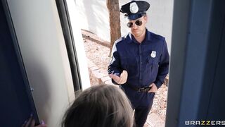Rocky Emerson and Kaiia Eve give hot blowjob