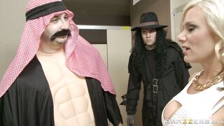 Busty mom Kate Frost gets her tits licked