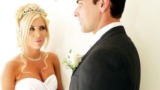 Sexy bride Tasha Reign kissing on her own wedding
