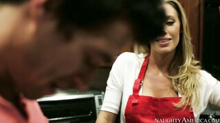 Nicole Aniston wants to fuck with a new guy