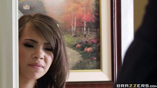 Cassidy Banks found a panty-sniffing pervert in her house