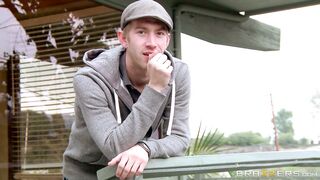 Layla Price fingers her butt outdoor